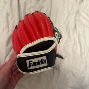 Kids franklin baseball glove
